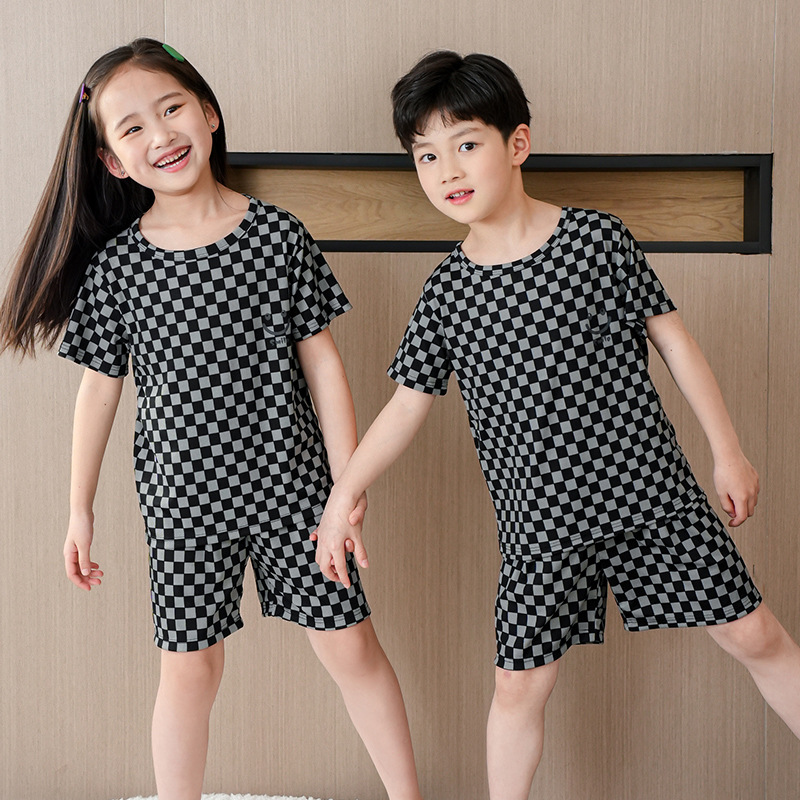 子どもパジャマ 市松模様の涼やかセットアップ