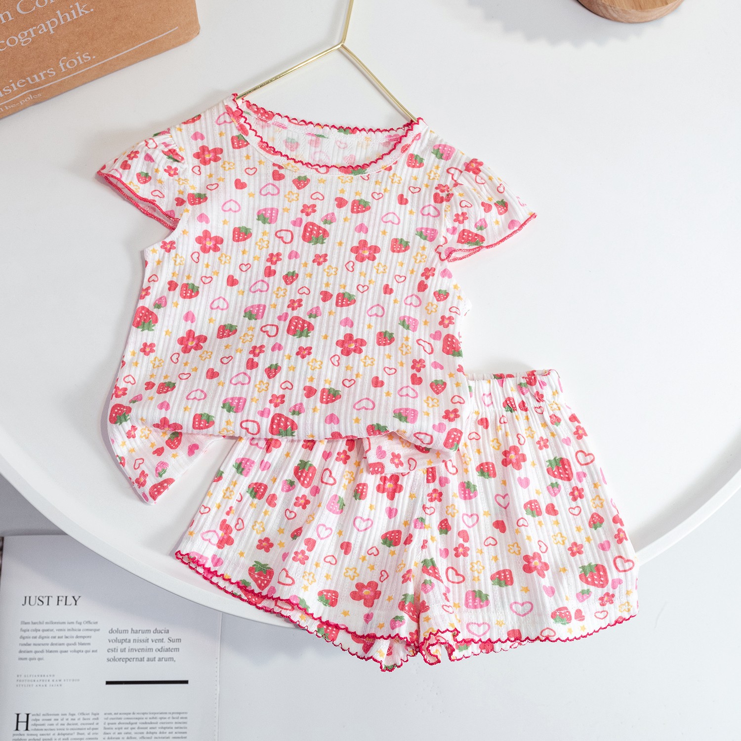 子どもパジャマ お花畑のおやすみセット