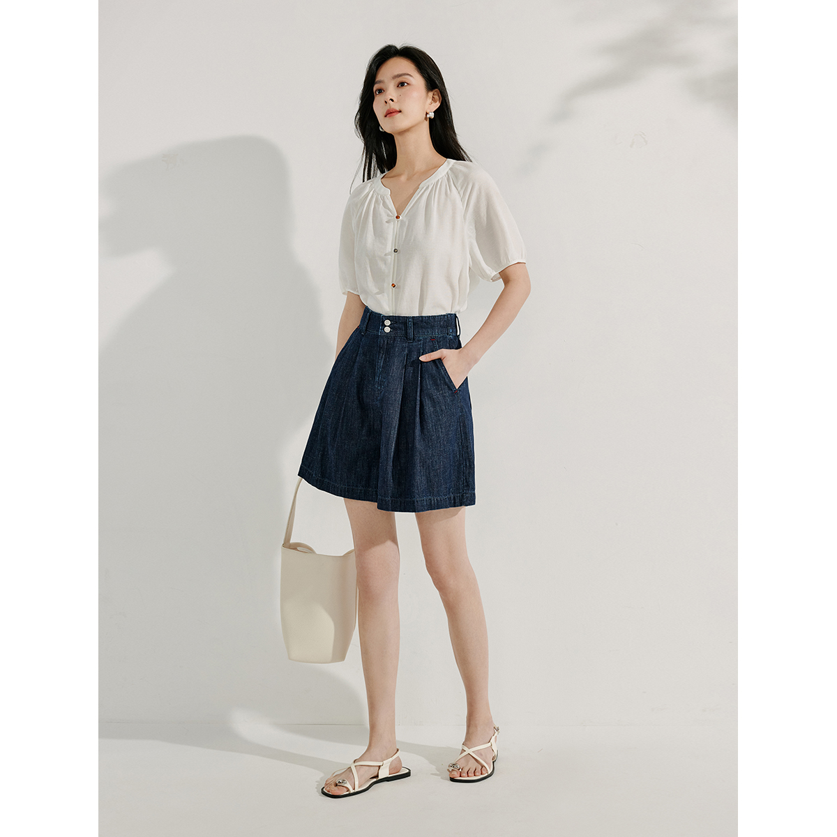 https://fulmo-img-server.com/pants-craft/2ff906f9-2a9a-4de1-a31e-5b70f537b309.jpg