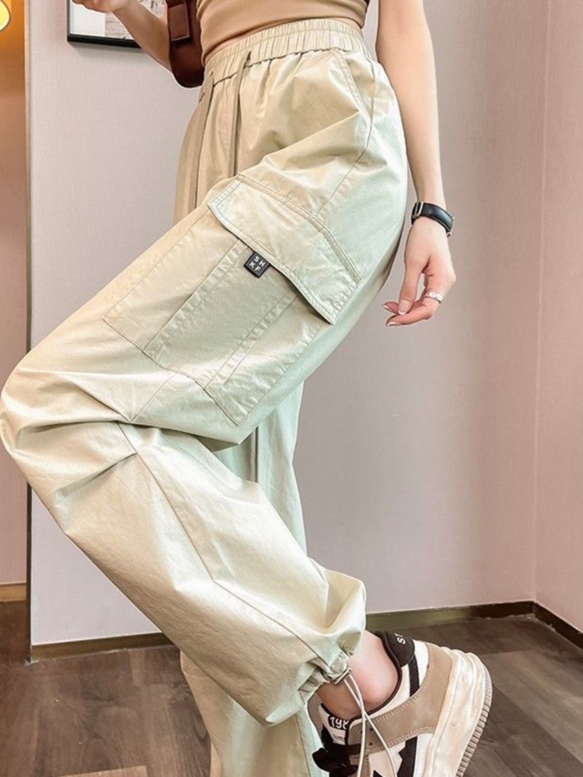 ワークパンツ ゆったりシルエット多機能カーゴパンツ