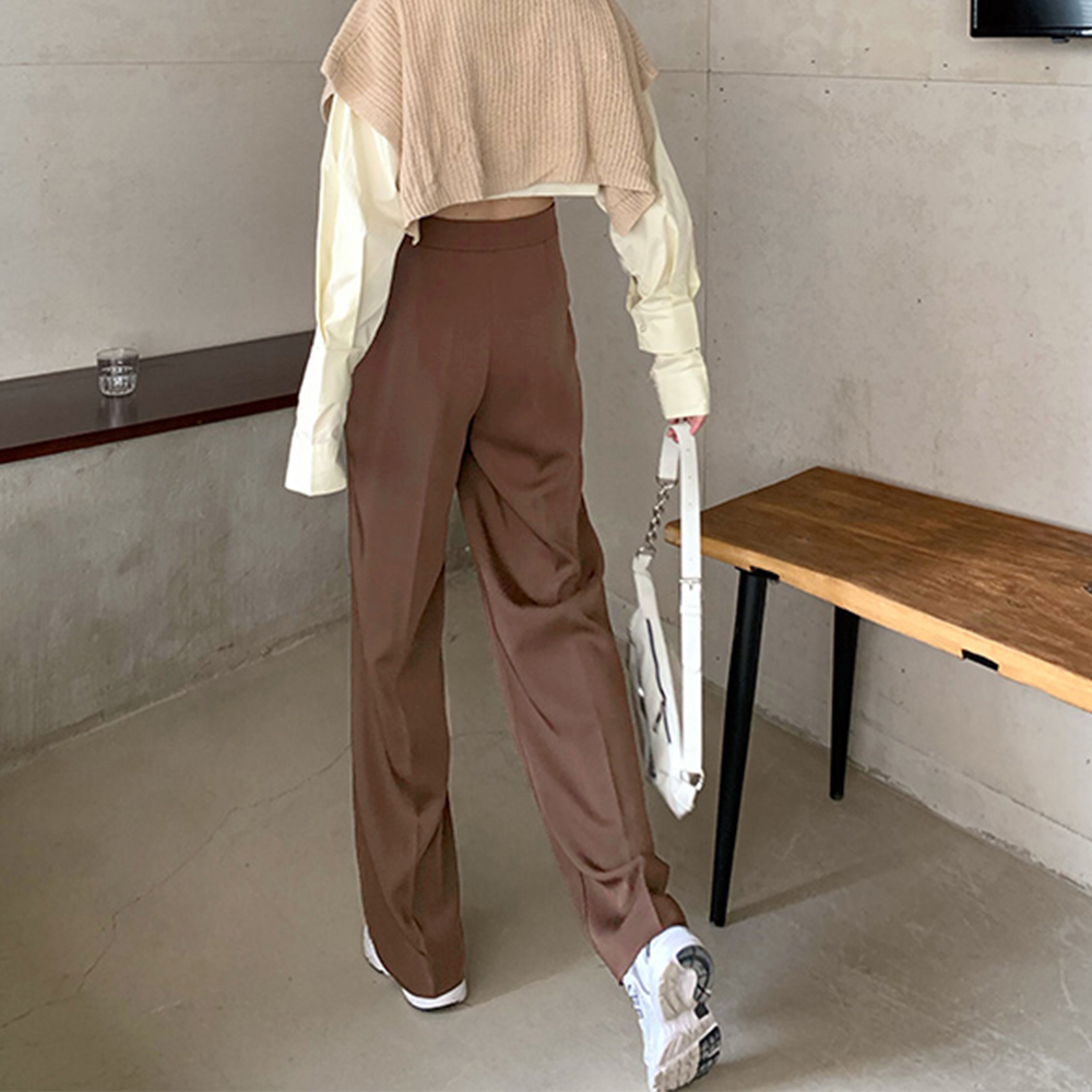 ワークパンツ 美脚効果 タック入りセミワイドスラックス レディース