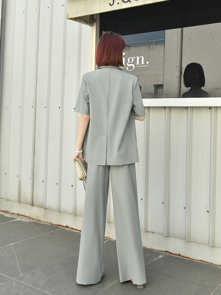 パンツセットアップ 洗練半袖ジャケットパンツセット
