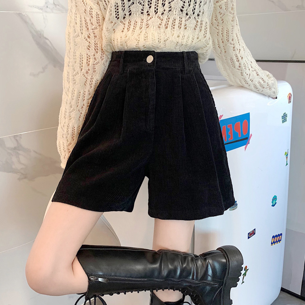 https://fulmo-img-server.com/pants-set/0589b4c9-f1eb-4aa6-84f5-cfeacf0d8f7b.jpg