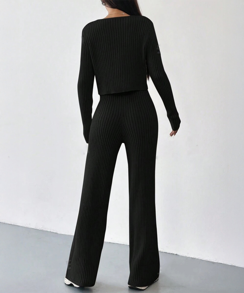 https://fulmo-img-server.com/pants-set/094ca056-e5e9-41a7-a5d8-3bdac5e3e07c.jpg