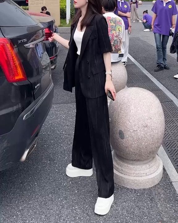 パンツセットアップ ワイド 優雅な半袖ストライプワイドパンツセット