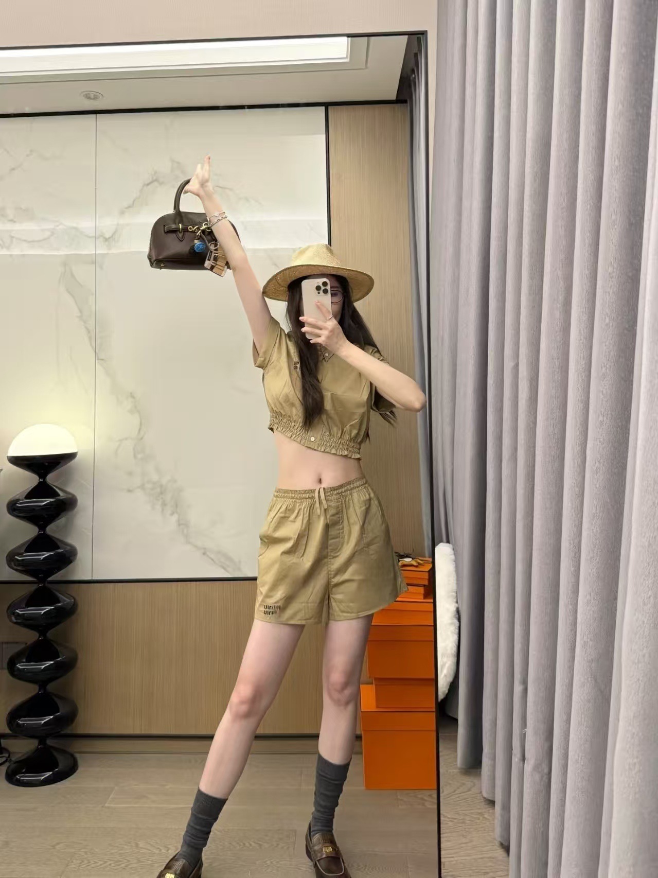 パンツセットアップ クロップド丈ショートセットアップ