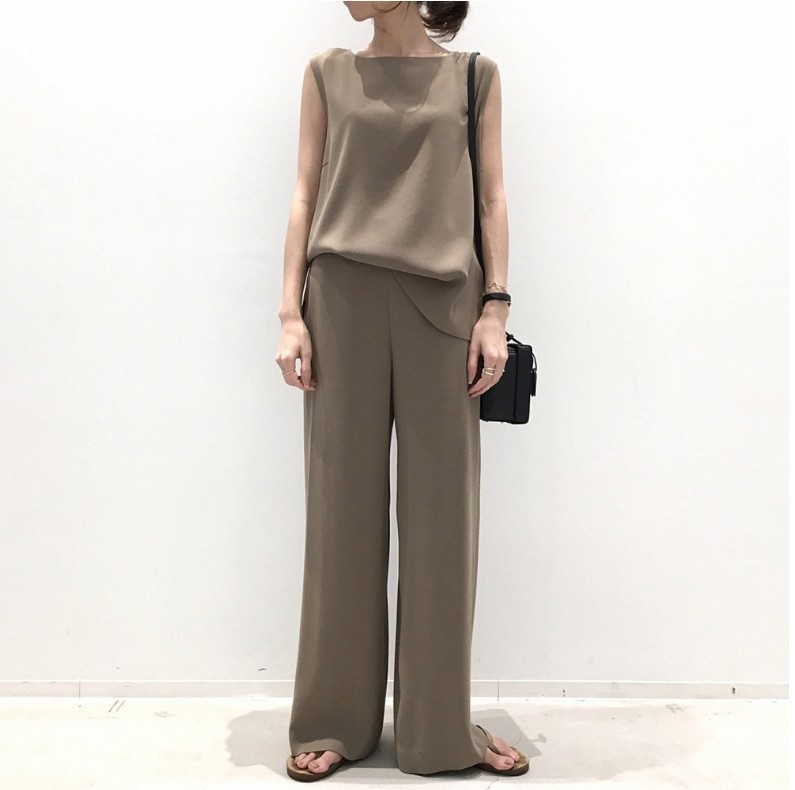 パンツセットアップ 上質なシルエット ノースリーブセットアップ