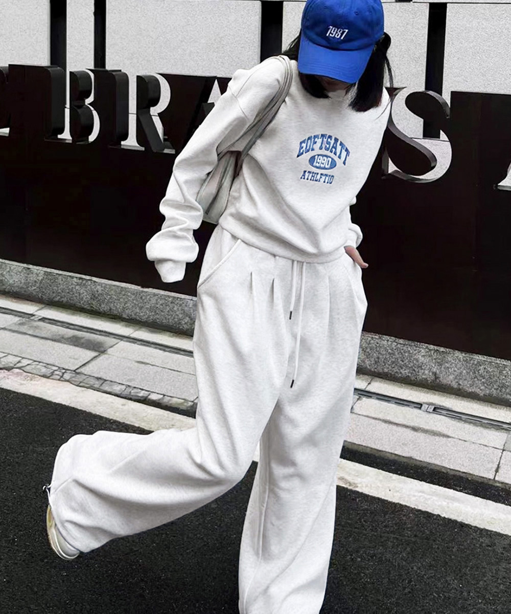 パンツセットアップ カレッジ風ロゴ 上下ワイド組み合わせ
