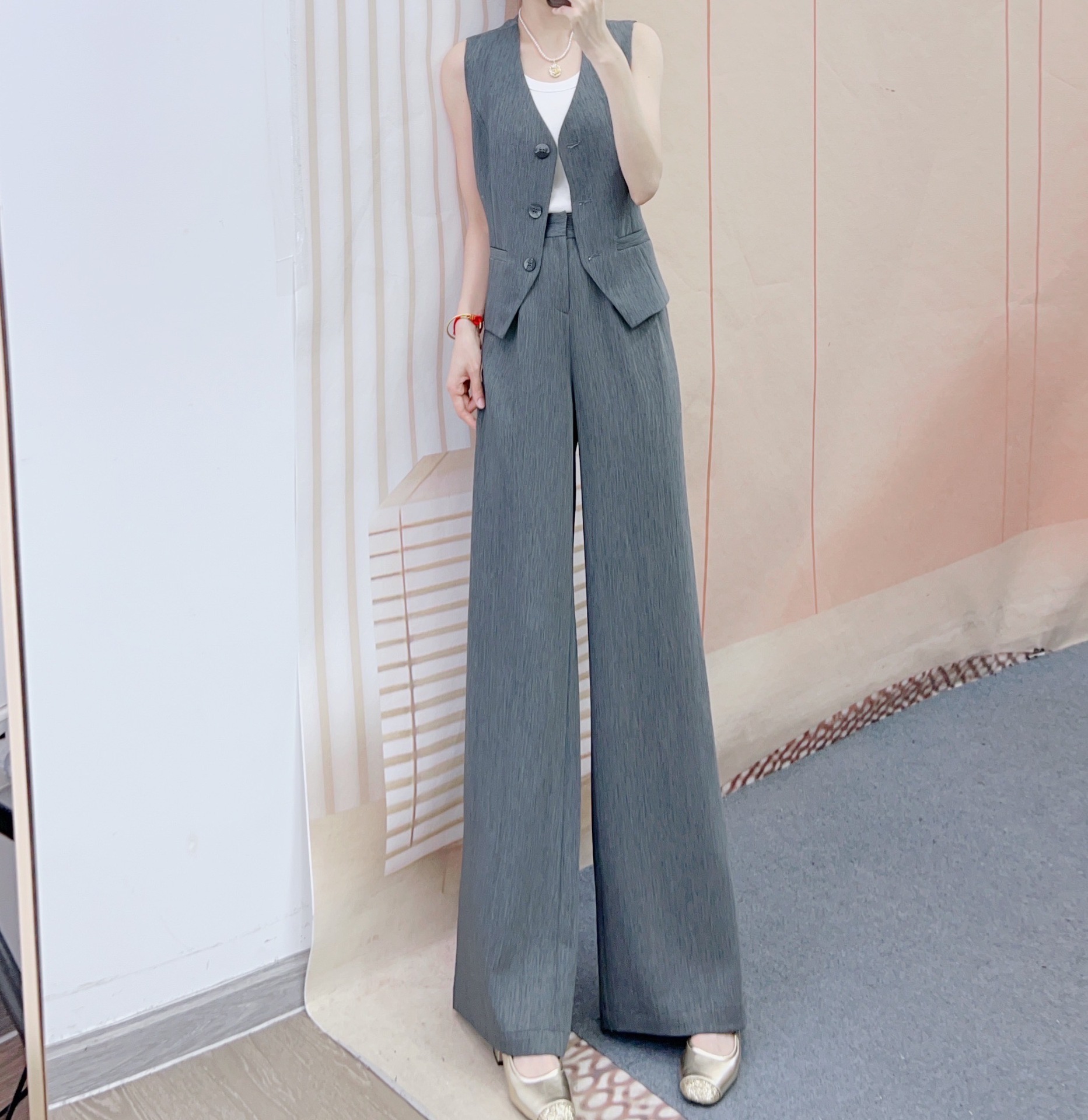 パンツセットアップ ノースリーブベスト超ワイドパンツセット
