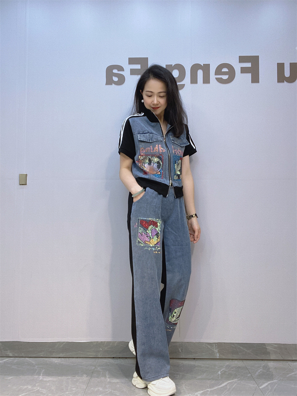 パンツセットアップ 刺繍デニム切替ベスト×ワイドパンツセットアップ