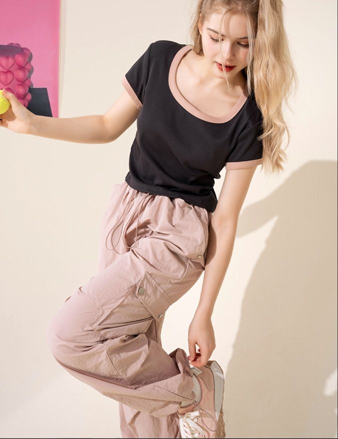 https://fulmo-img-server.com/pants-set/1746849970230_j87ohioe_hr08z4qn.jpeg