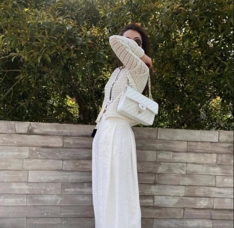https://fulmo-img-server.com/pants-set/1746854796999_d77cco6p_rsdsazqb.jpeg