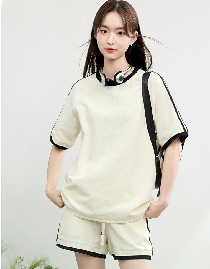 パンツセットアップ ショート ラインリブゆったりパンツセットアップ