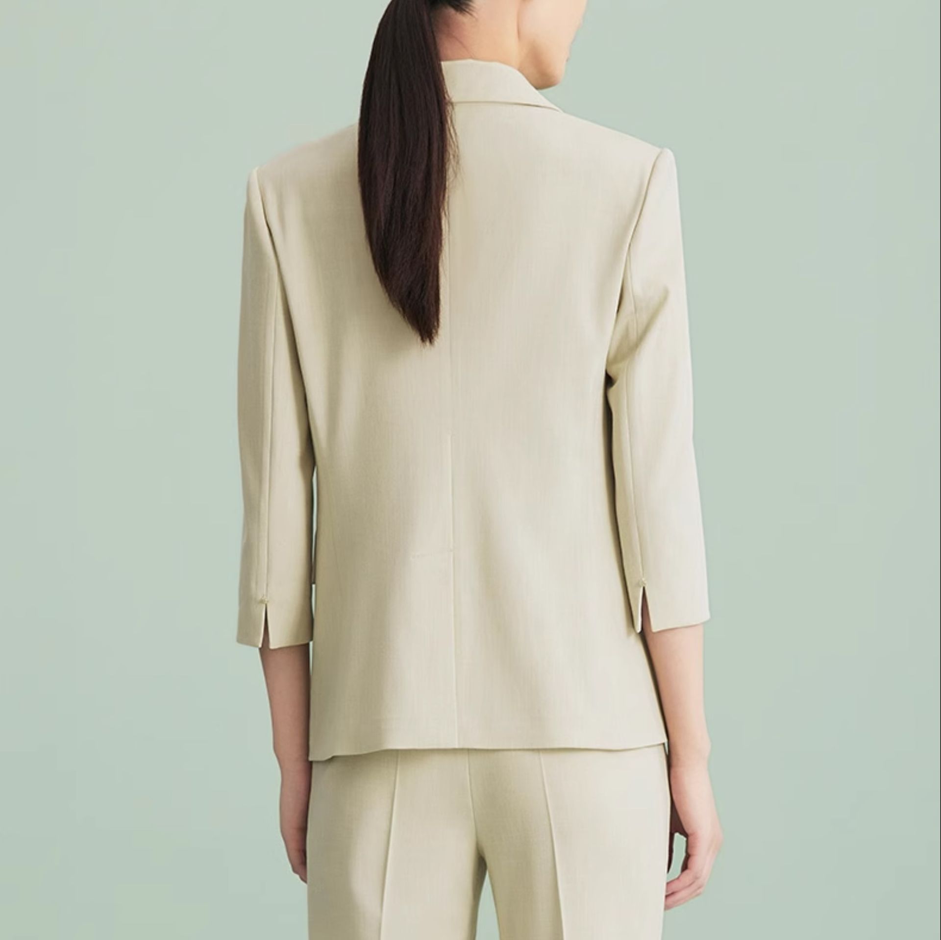 https://fulmo-img-server.com/pants-set/1747358842748_g9zj3ktd_glmnqoxz.jpeg