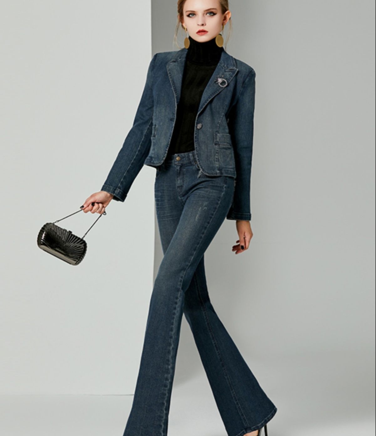 https://fulmo-img-server.com/pants-set/1747369359399_n2hhn4qi_rluvvkfb.jpeg