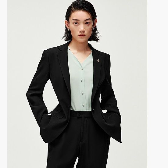 パンツセットアップ 洗練シルエットパンツセットアップ