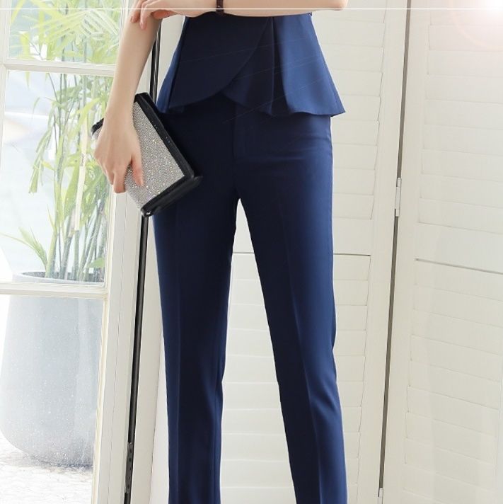 パンツセットアップ すっきり美脚パンツセットアップ