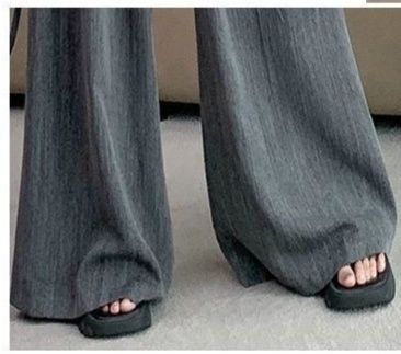 パンツセットアップ エレガントペプラムベアトップセット