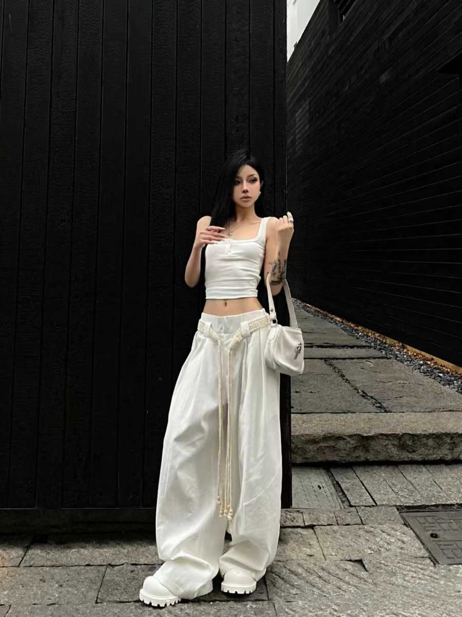 脚長魅せが叶う！タックワイドパンツセットアップで作る大人の美シルエットコーデおすすめ10選