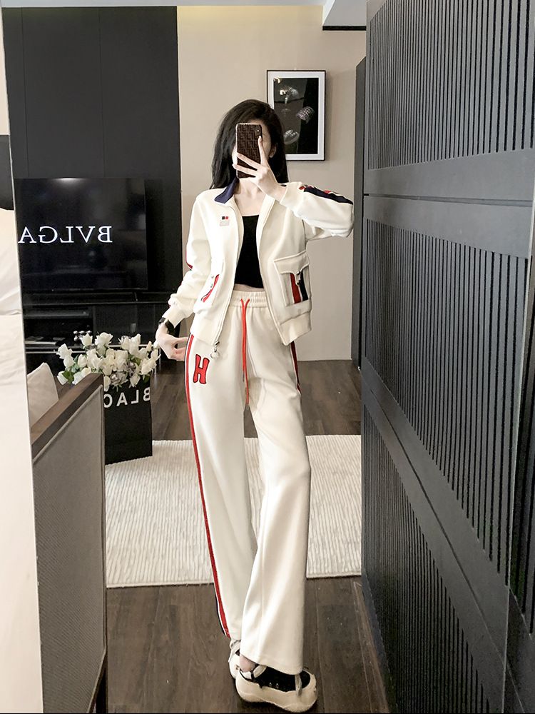 パンツセットアップ サイドラインデザインジップアップジャージ風セットアップ