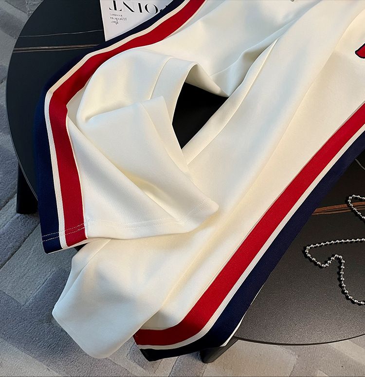 パンツセットアップ サイドラインデザインジップアップジャージ風セットアップ