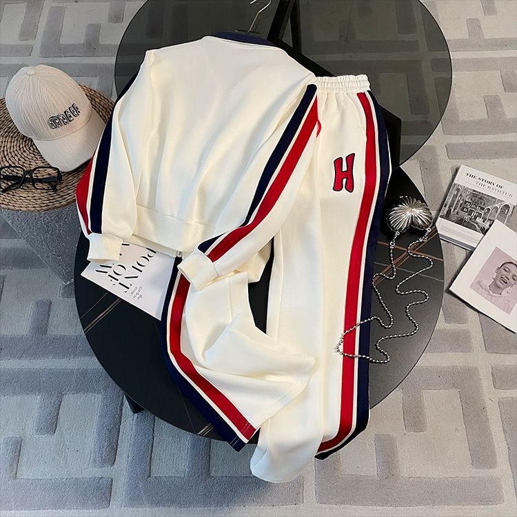 パンツセットアップ サイドラインデザインジップアップジャージ風セットアップ