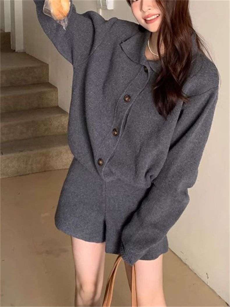 パンツセットアップ ニット素材襟付きジャケット&ショートパンツ上下セット