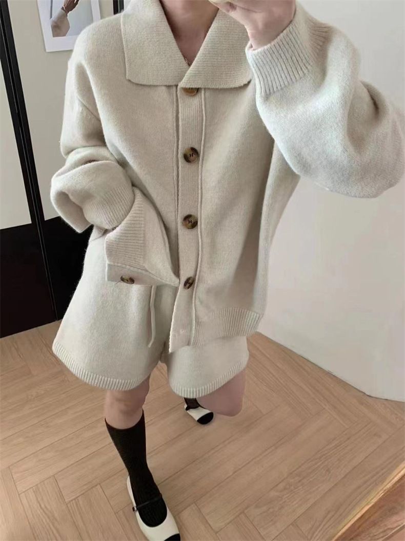 パンツセットアップ ニット素材襟付きジャケット&ショートパンツ上下セット