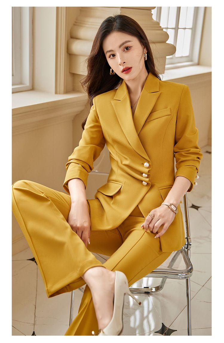 パンツセットアップ パールボタン付きダブルジャケットパンツセットアップ