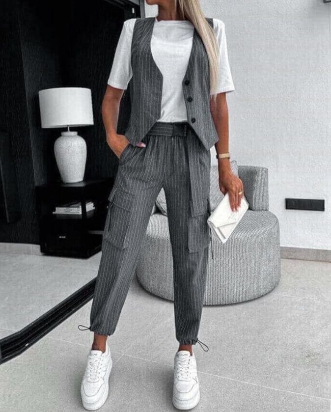 https://fulmo-img-server.com/pants-set/1785642728633_hf2abprh_kj4bgqey.jpeg