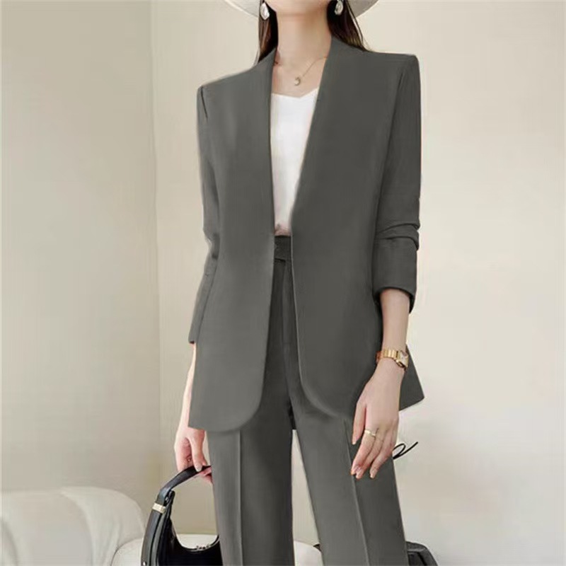 https://fulmo-img-server.com/pants-set/1ba3d7ce-4a84-4863-b38e-d241b91fa73b.jpg