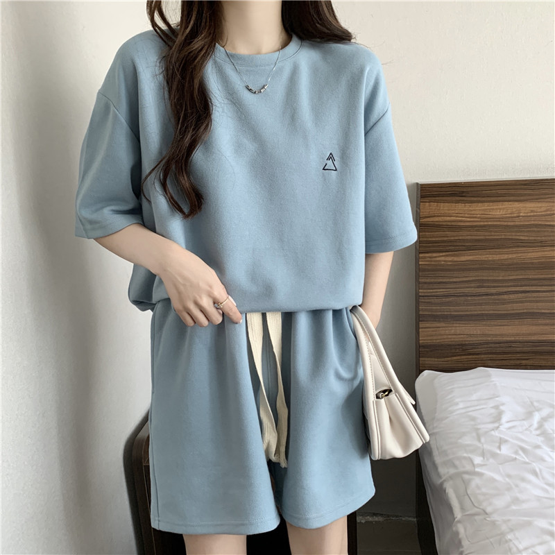 パンツセットアップ シンプル三角ワンポイントセットアップ