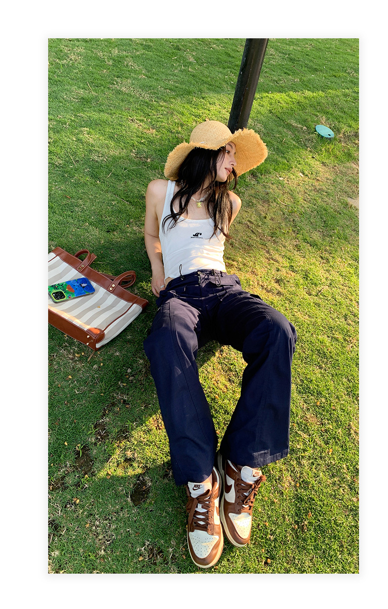 https://fulmo-img-server.com/pants-set/2441ee0d-07eb-467e-bacf-40a6e7cef55c.jpg