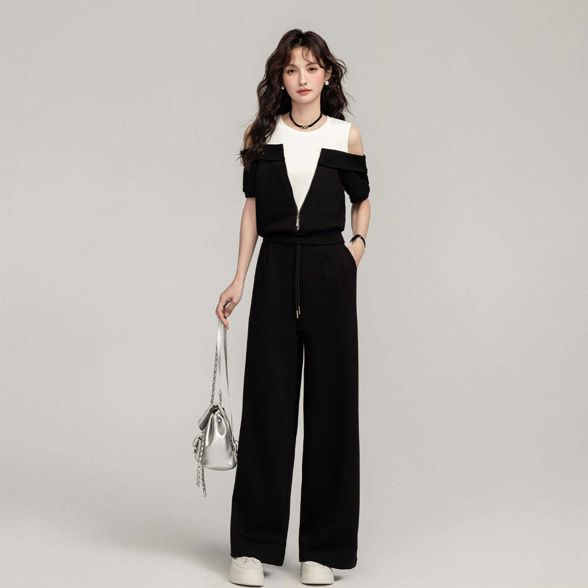 https://fulmo-img-server.com/pants-set/25112175-bd91-4861-909e-95e63752365e.jpg
