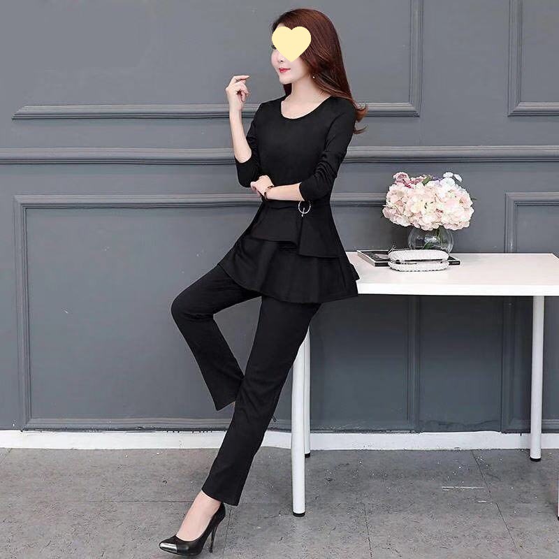 https://fulmo-img-server.com/pants-set/26957a06-c9f2-4247-a830-18a90d744f78.jpg