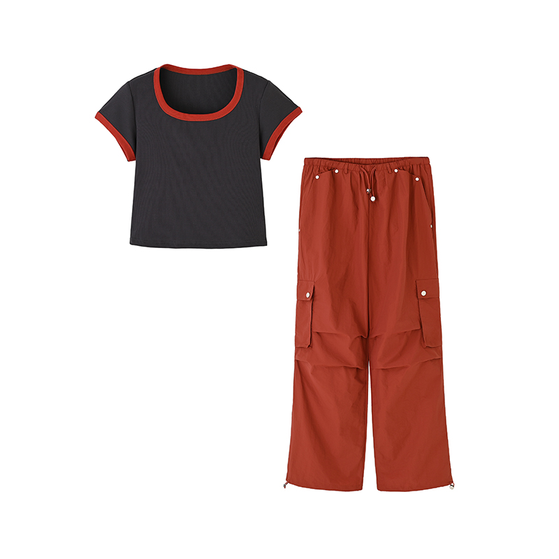 https://fulmo-img-server.com/pants-set/26d1c923-8b54-4e00-9aab-62bd7acc7db0.jpg