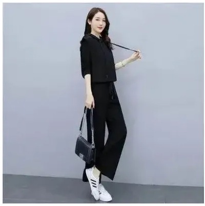 パンツセットアップ フード付きゆったりベストパンツセット