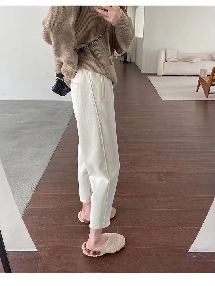https://fulmo-img-server.com/pants-set/2dd35436-27cd-47c1-89d0-1828c803f72d.jpg