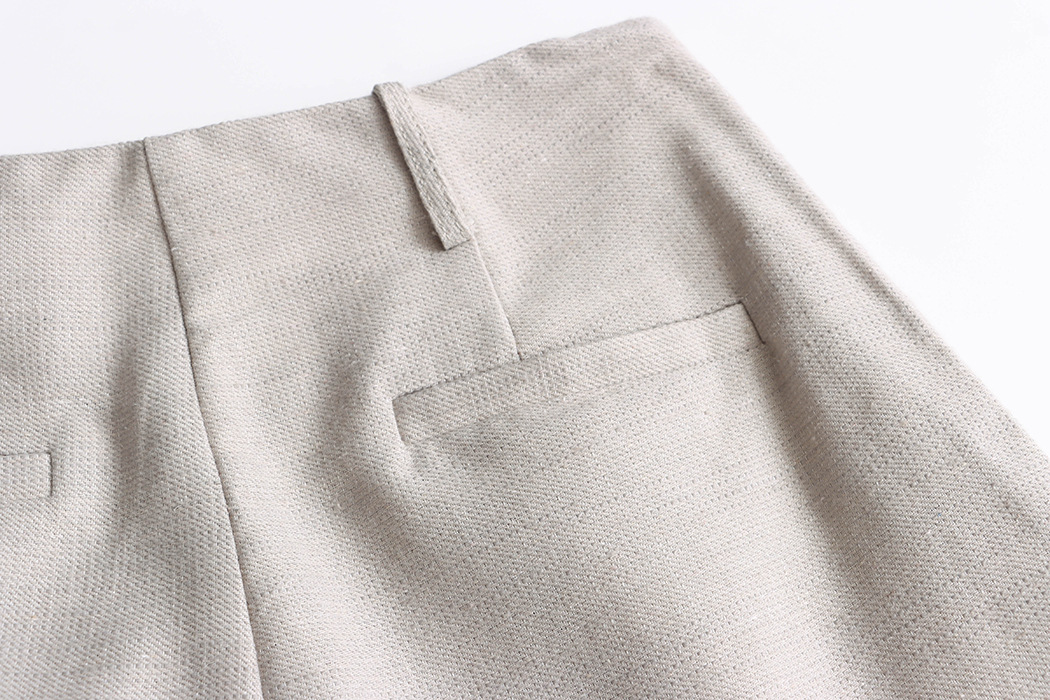 https://fulmo-img-server.com/pants-set/30a554a6-cc4b-4cbf-9a15-7ffefd2bf1b6.jpg