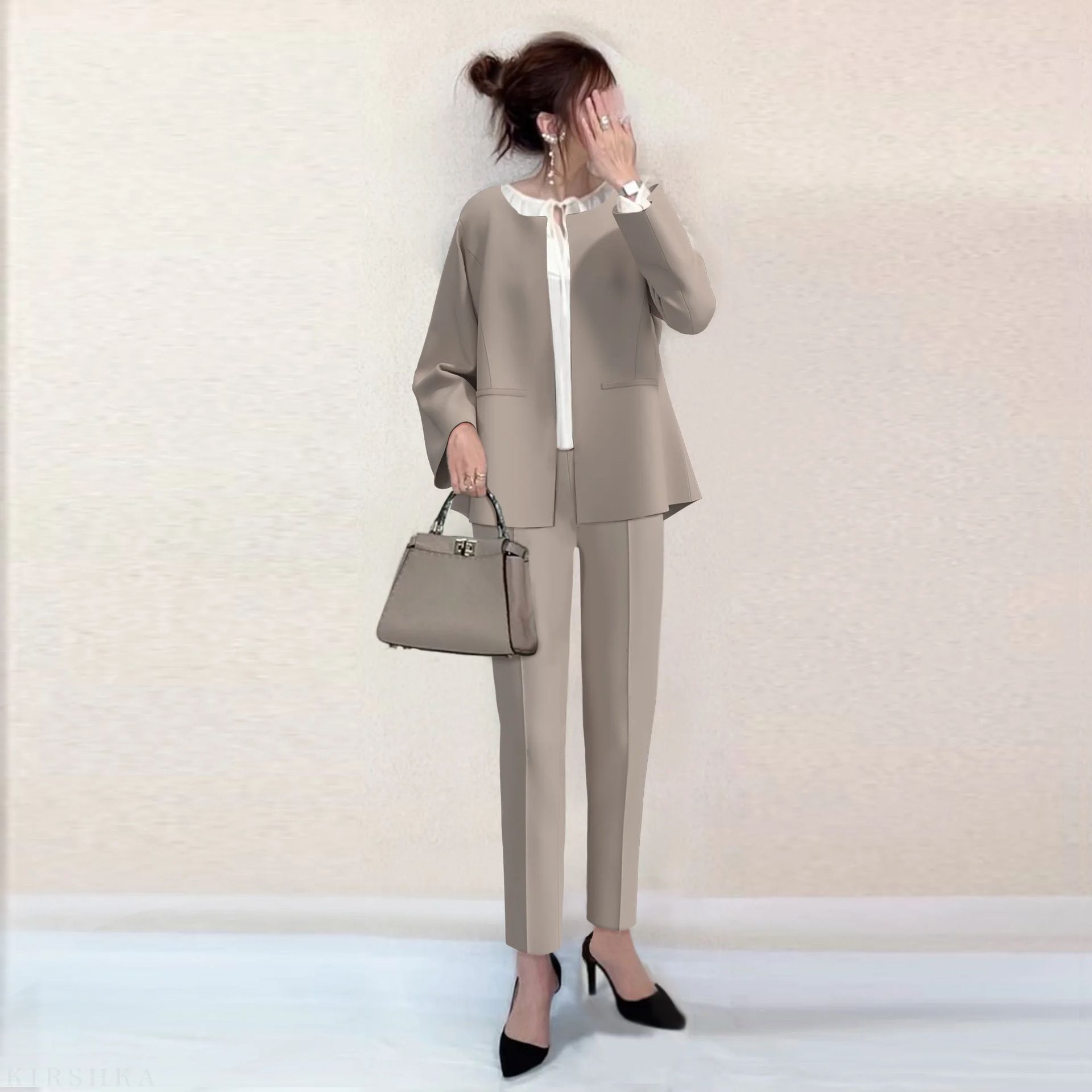 https://fulmo-img-server.com/pants-set/31f88791-6c9e-4ffa-8b4f-293244520a61.jpg