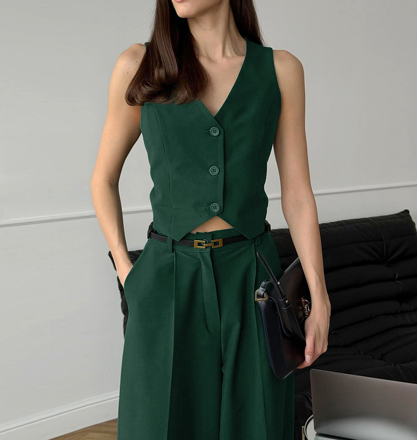 https://fulmo-img-server.com/pants-set/3841d4cf-03e6-4f59-ac82-1a645f3c2f48.jpg
