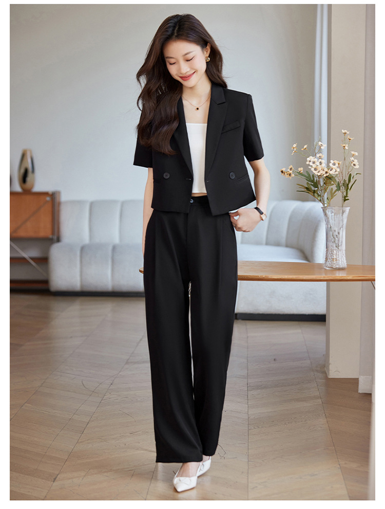https://fulmo-img-server.com/pants-set/39b0e387-312e-4e05-bbab-ffab13670e1f.jpg