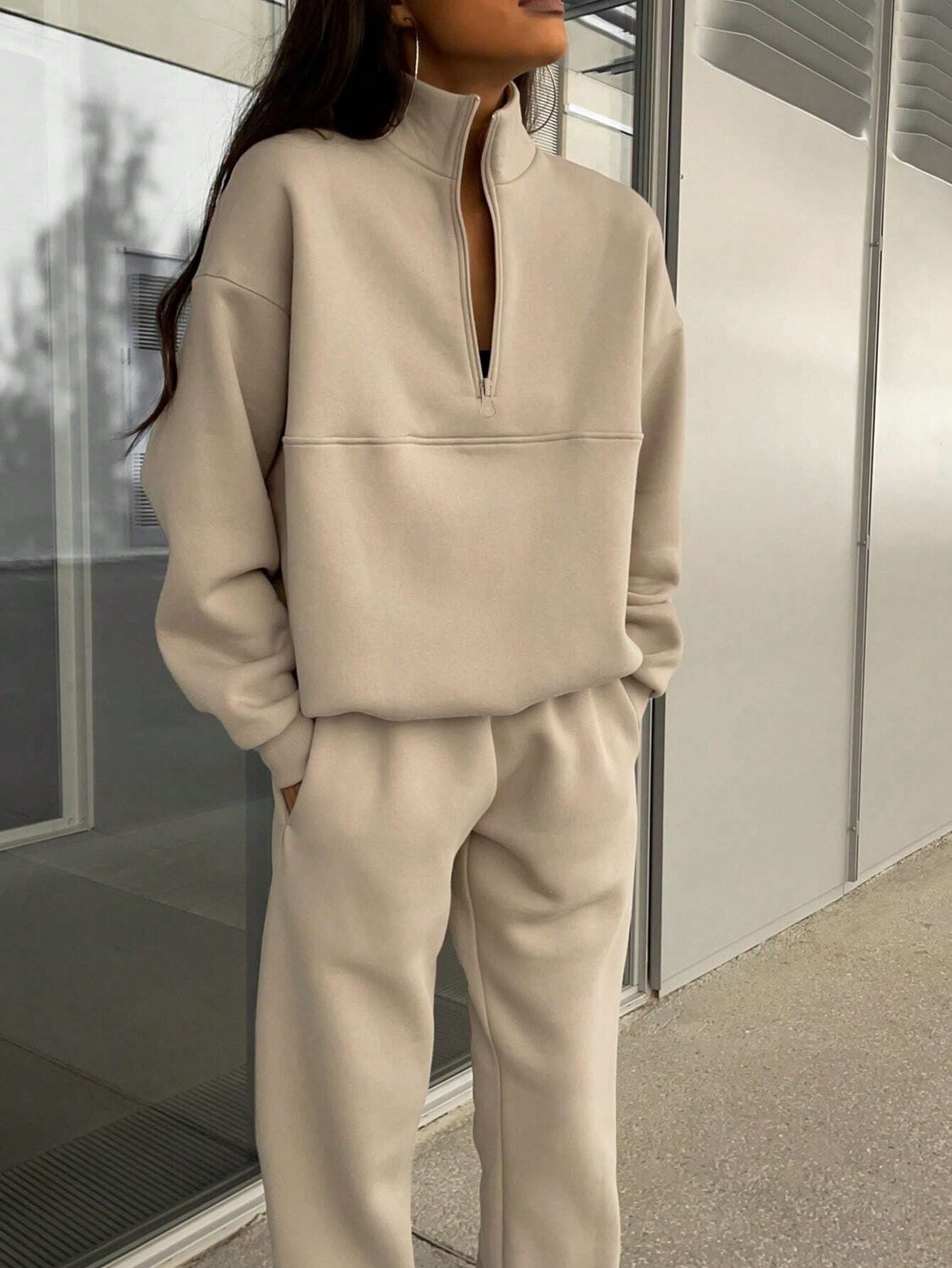 https://fulmo-img-server.com/pants-set/3a252c58-9a90-4e3c-81c8-158f87e539ae.jpg