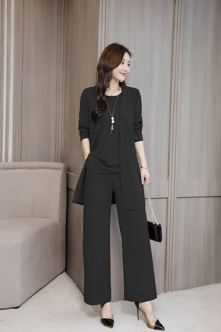 https://fulmo-img-server.com/pants-set/3c7aea45-ef3b-4633-8aed-622971ca76f3.jpg