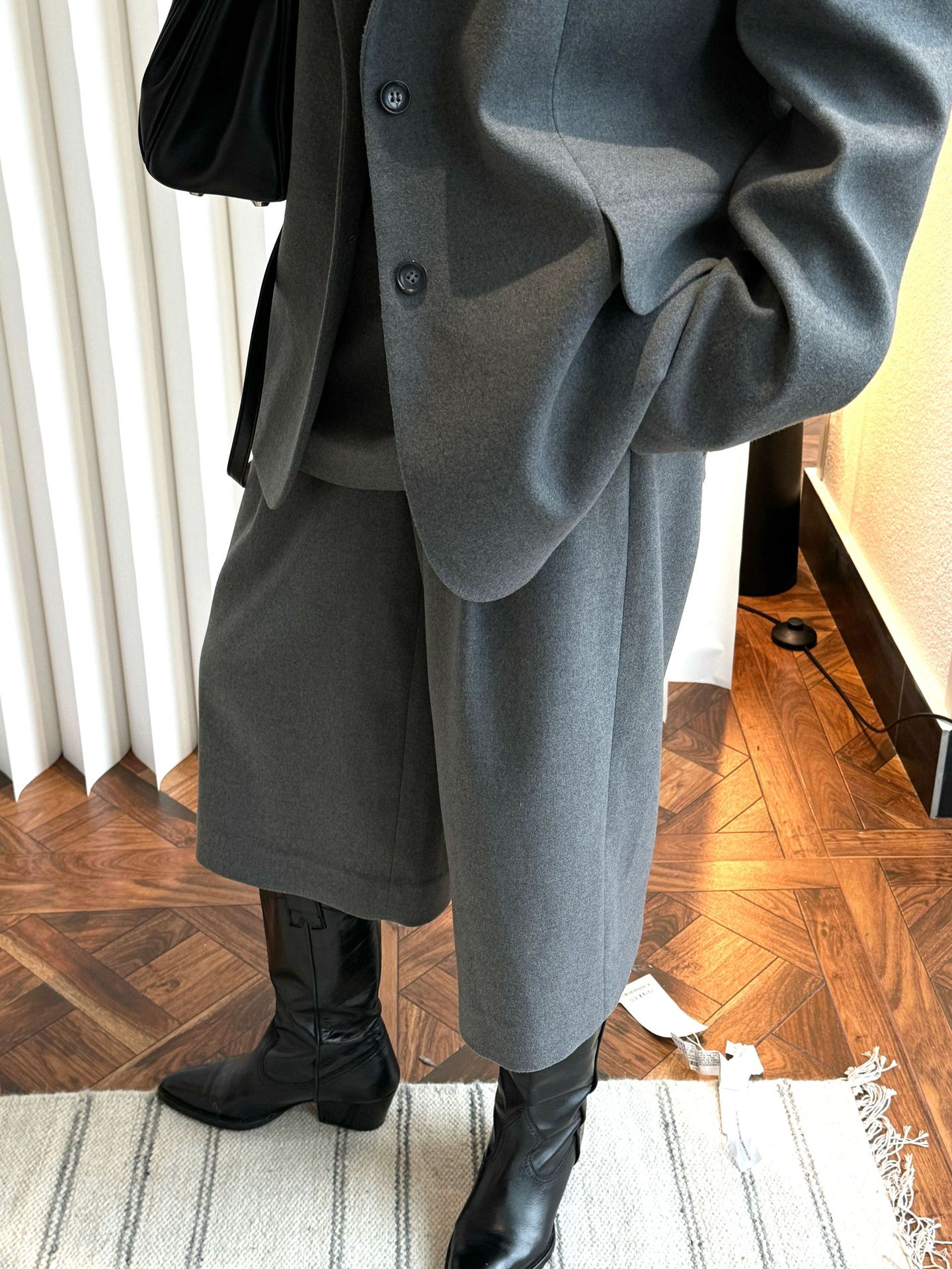 パンツセットアップ 洗練ショートパンツセットアップ