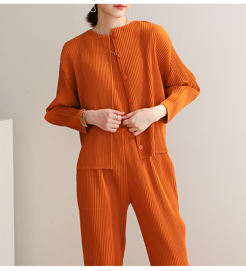 パンツセットアップ プリーツリラックスセットアップ
