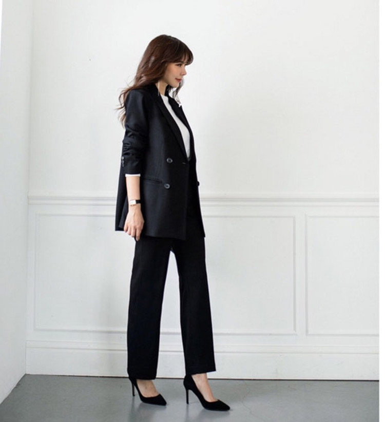 https://fulmo-img-server.com/pants-set/3f138324-e4d1-4fca-a2b0-85eb50d8456d.jpg
