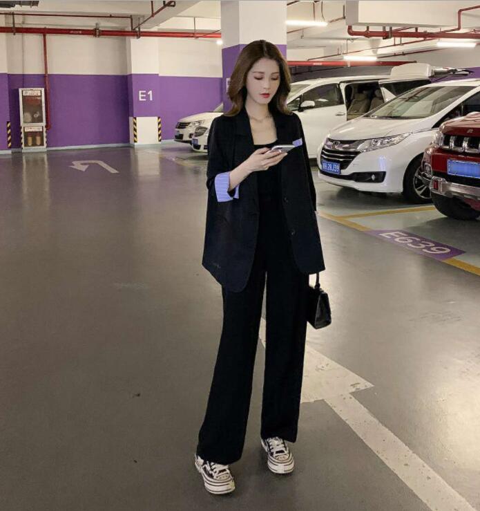 https://fulmo-img-server.com/pants-set/40fc17da-654f-47a3-8402-eee9c1f23ab7.jpg