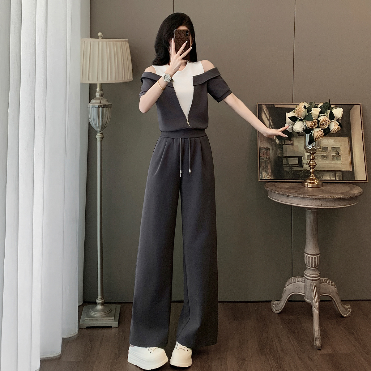 https://fulmo-img-server.com/pants-set/47afe29a-3b26-4ae0-a87d-40b6db706aeb.jpg