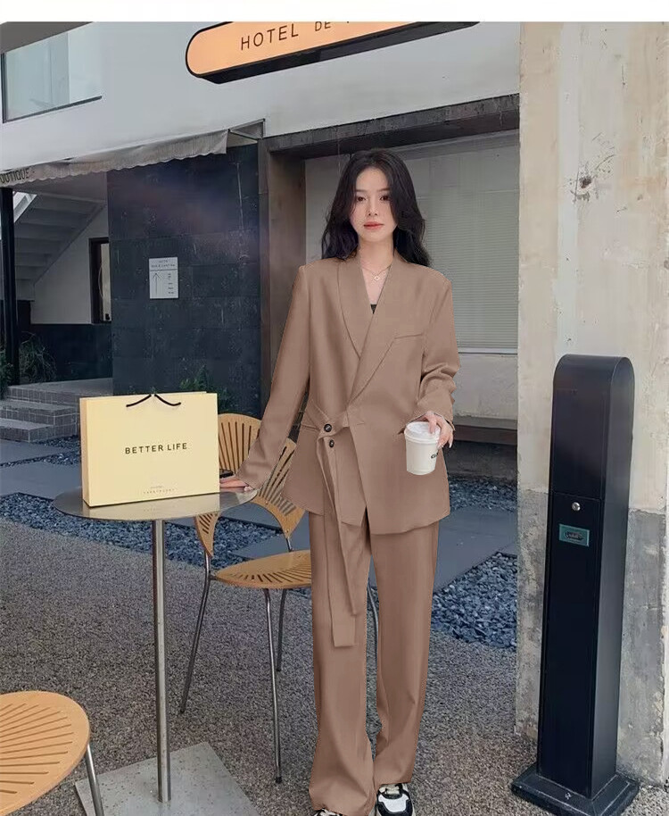 https://fulmo-img-server.com/pants-set/4946adfb-eadb-425b-8a28-b722974e27a5.jpg